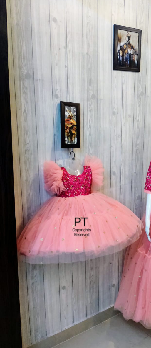 Stunning dress for Birthdays | Partywear Dress for Girls | Beautifu Dress for special occasions