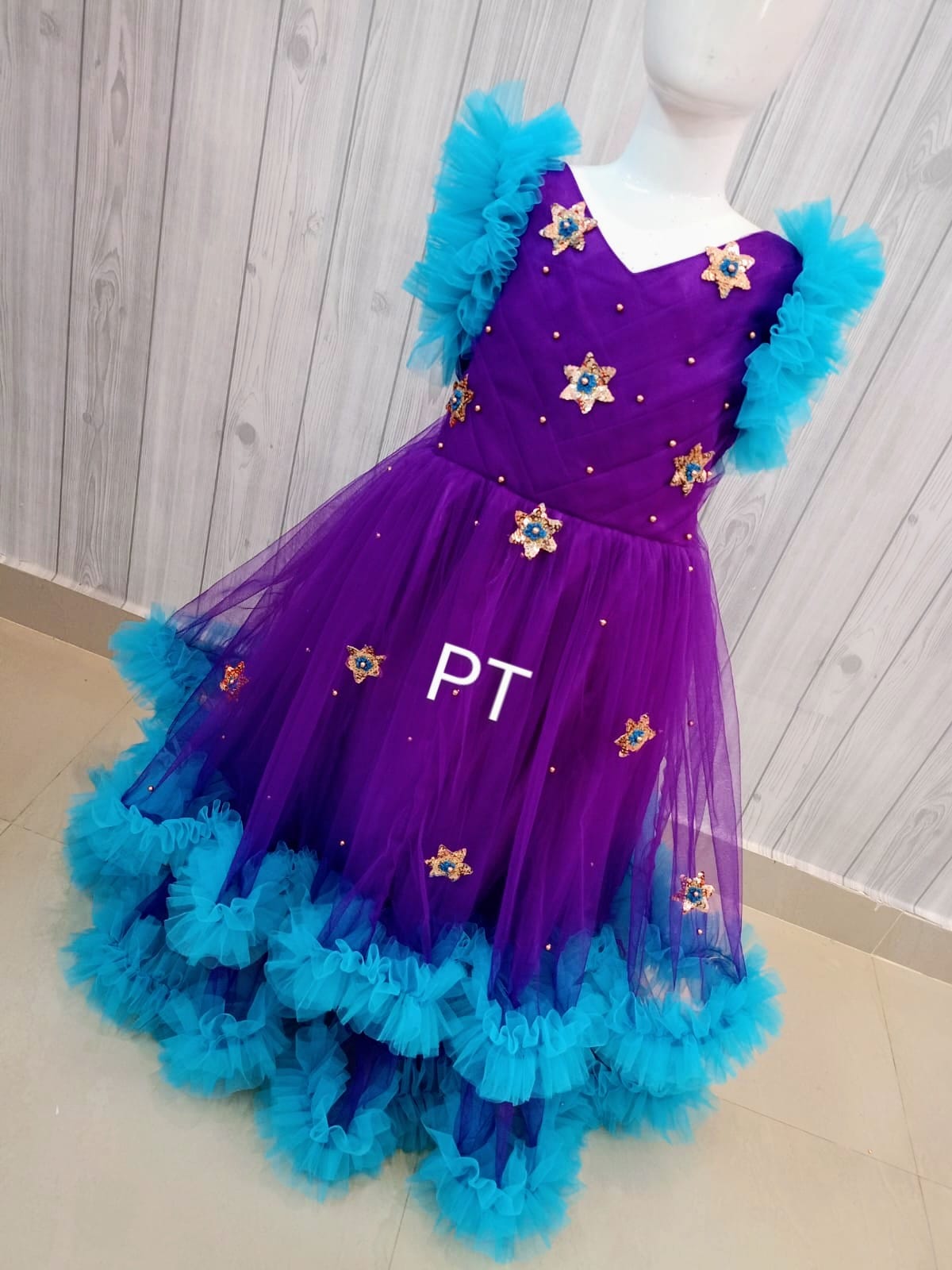 Star Work combo for both mom and daughter ๐ | Birthday Dress