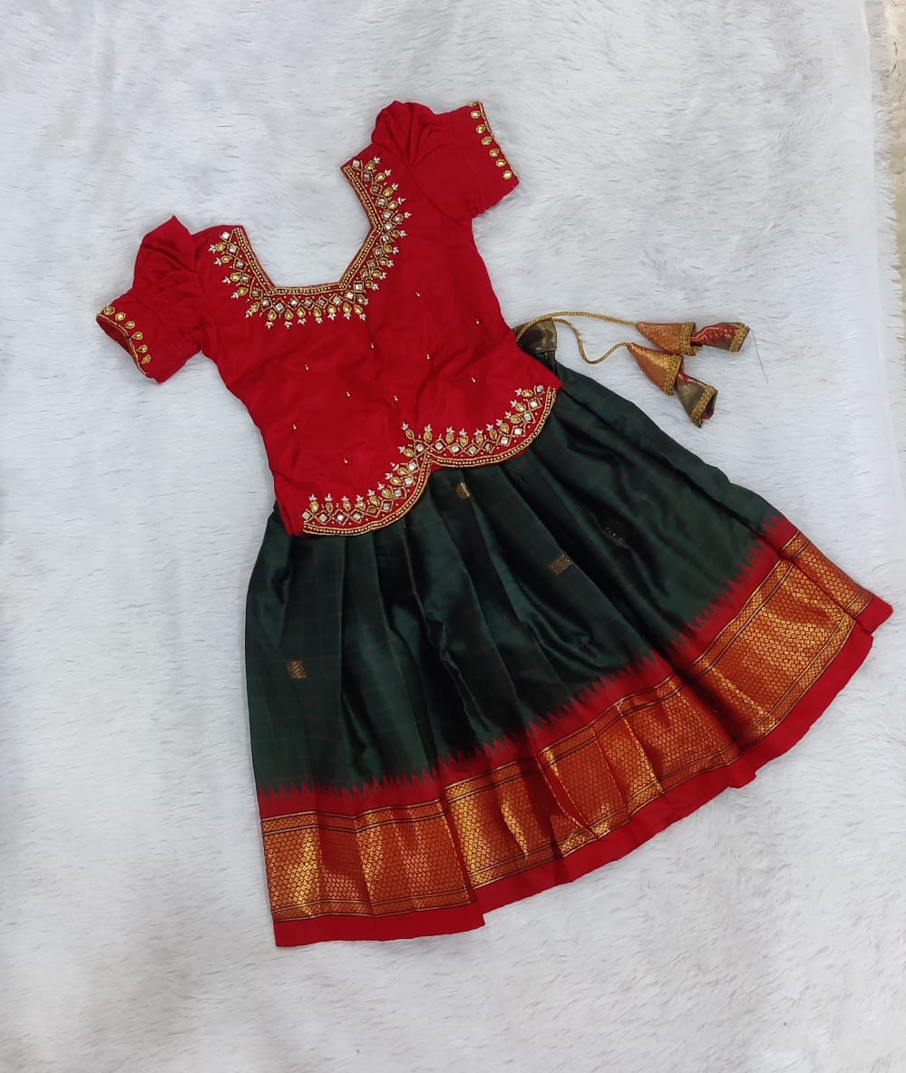Semi silk pavadai sattai | Traditional Pattu set