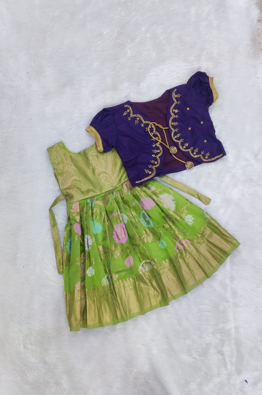 Traditional Pattu Pavadai Set – Elegant Aari Embroidery Silk Frock for Girls ✨