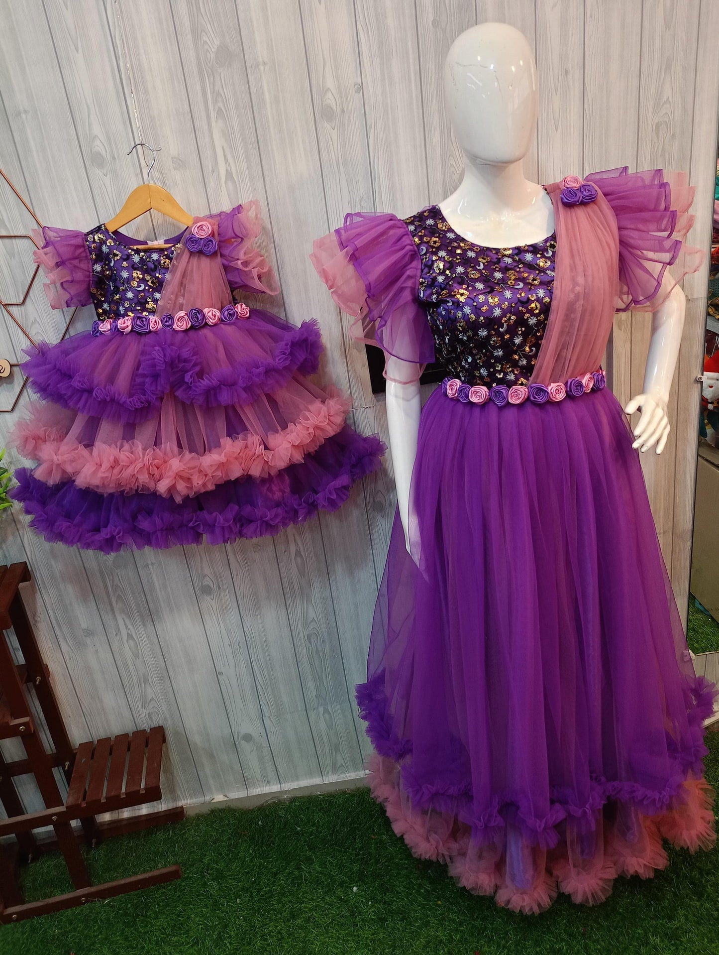 ☁️ Mother-Daughter Cloud Ruffle Dress Combo – A Dreamy Duo for Magical Celebrations! 💫👩👧