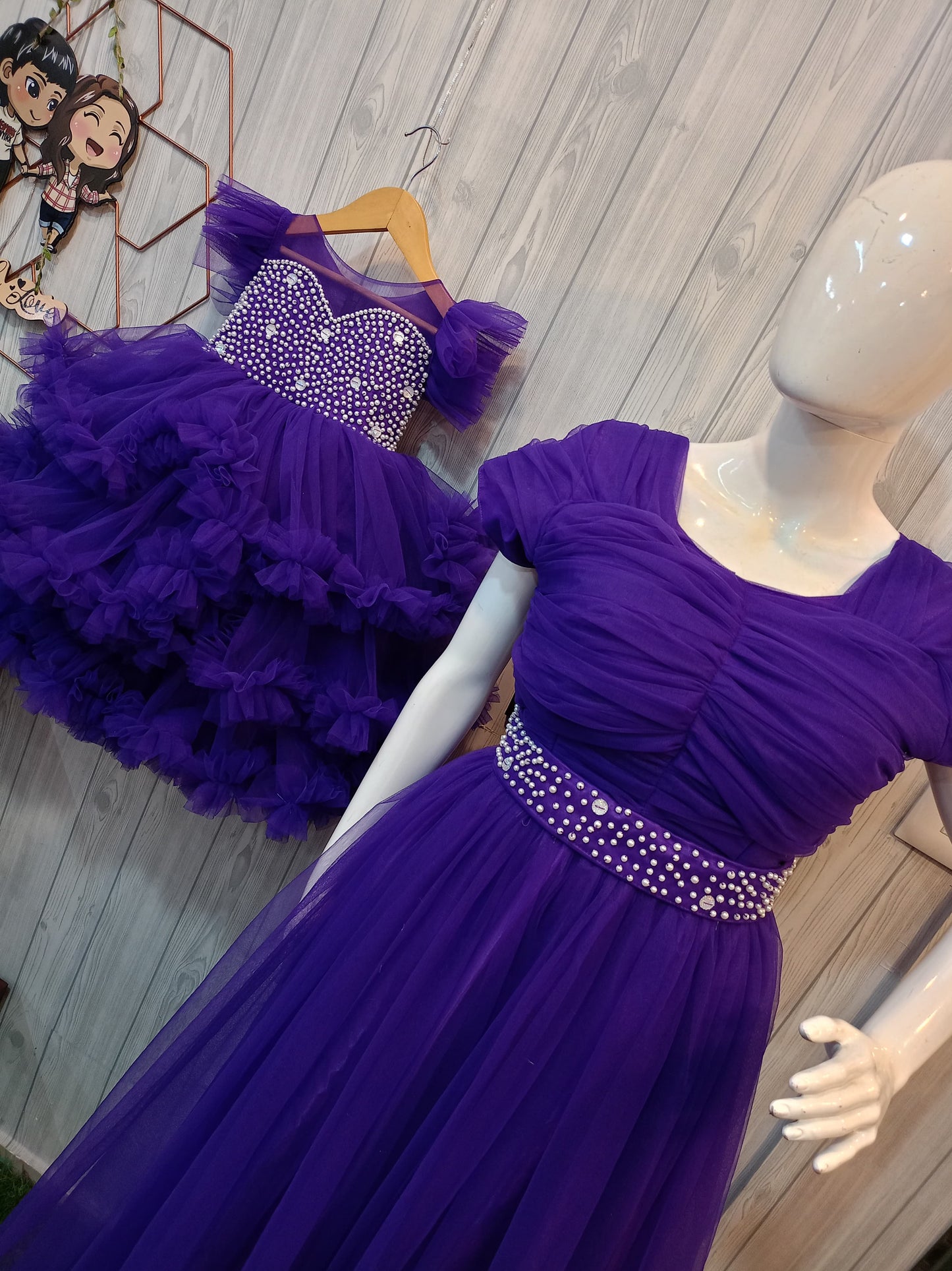 Superhit Bestselling mother daughter combo | π©βπ§ Mother Daughter Matching Frill Layered Dress β Celebrate in Style Together!