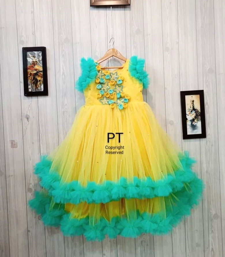 Elegant Partywear Dress | Beautiful Flowers 💐 Dress | Birthday Dress | Mom Daughter Combo ❤️