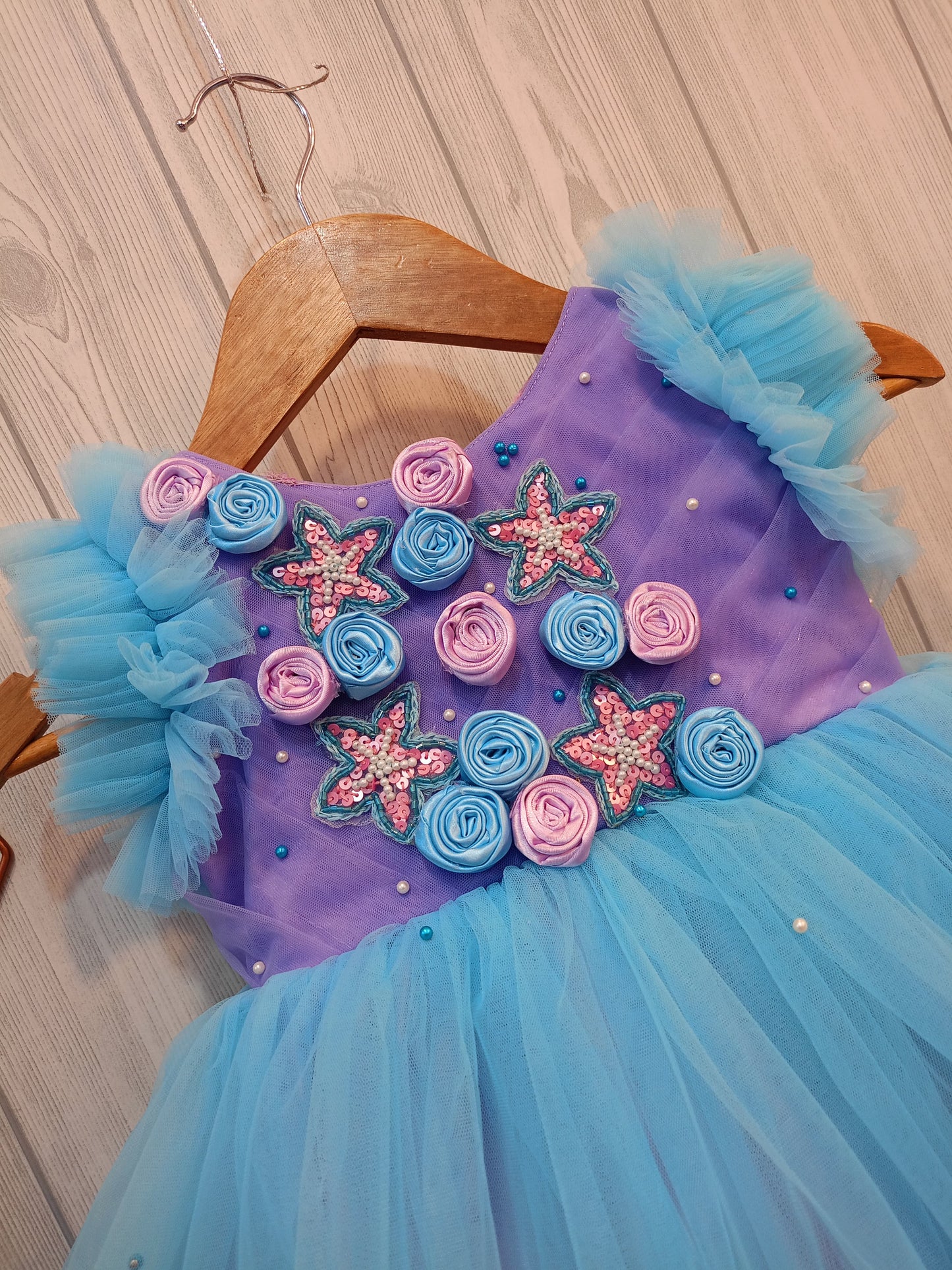 Beautiful and Elegant Partywear Dress | Beautiful Flowers 💐 Dress | Birthday Dress | Beautiful 2 shades dress❤️